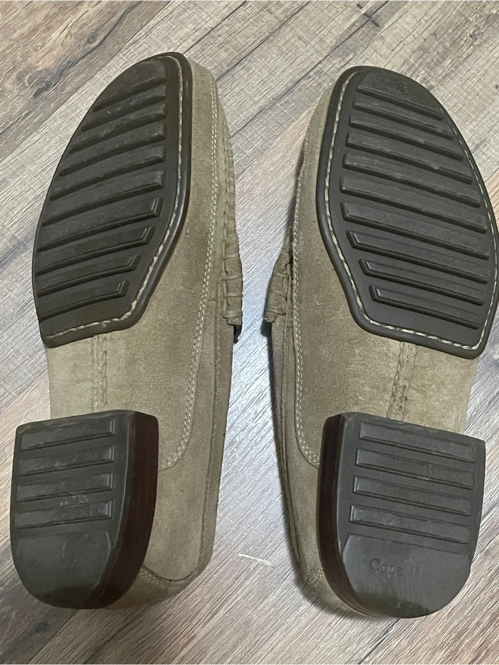 Cole Haan Country Tan Suede Driving Moccasins Loafers Flat Size 8M Brazil